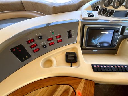 Azimut 50 image