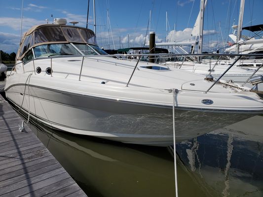 Sea Ray 340 Sundancer - main image