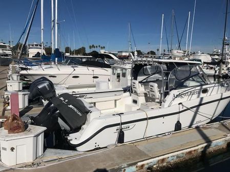 Boston Whaler 285 Conquest image