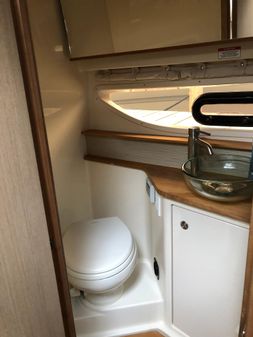 Sea Ray 350 Sundancer Coupe image