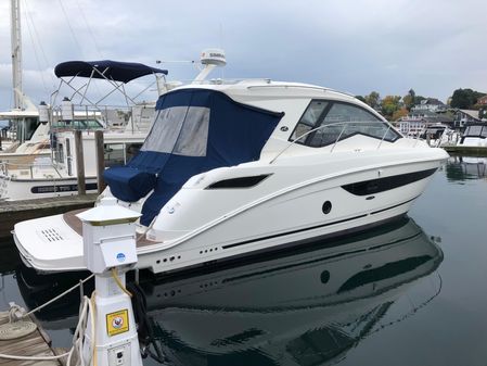 Sea Ray 350 Sundancer Coupe image