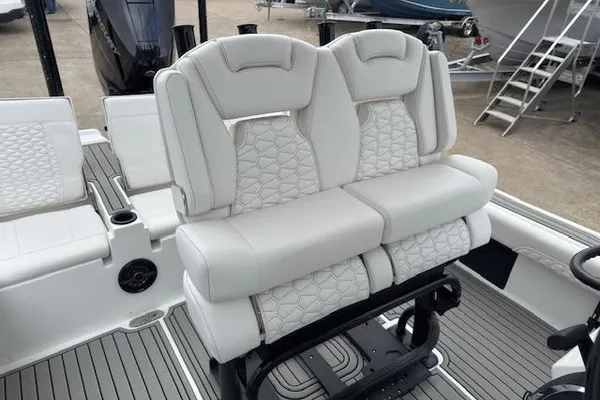 Tidewater 2500-CAROLINA-BAY image