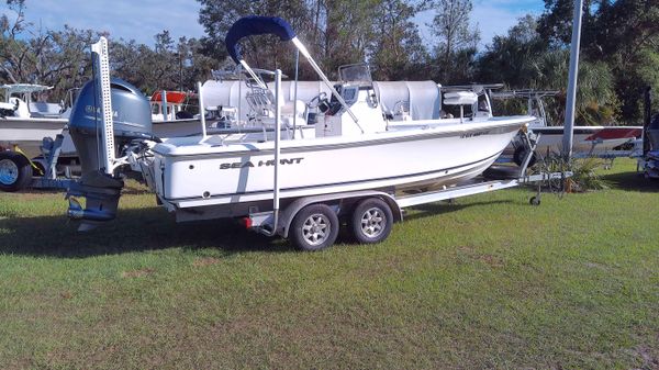 Sea Hunt BX 22 BR 