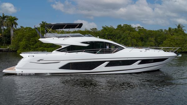 Sunseeker 74 Sport Yacht
