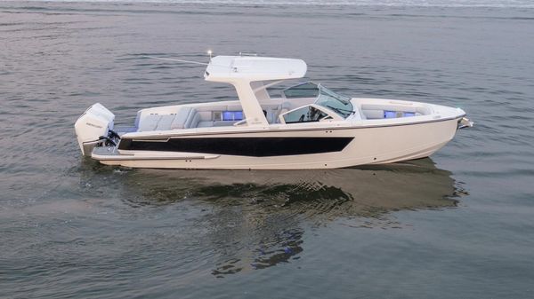 Aviara AV-32 