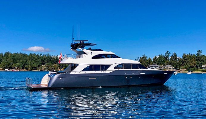 LeClercq 76' Raised Pilothouse - main image
