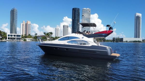 Azimut 42 Fly 