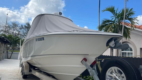 Boston Whaler 320 Outrage