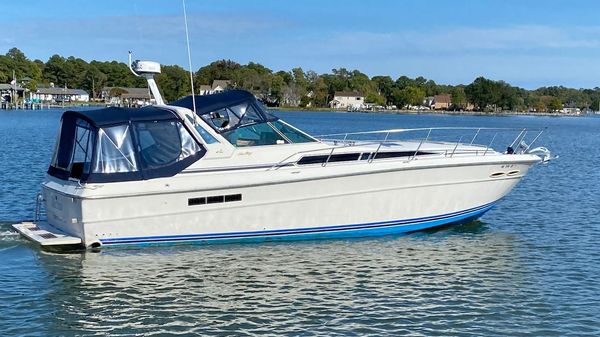 Sea Ray Express Cruiser 