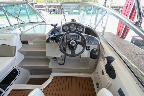 Sea Ray 260 Sundancer image