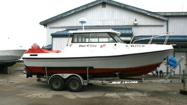 Olympic 23' Runabout 