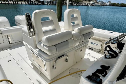 Boston Whaler 320 Outrage image