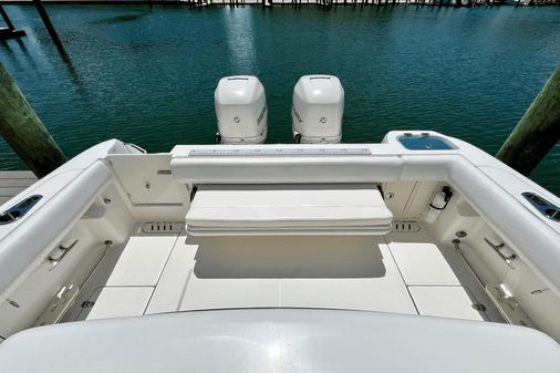 Boston Whaler 320 Outrage image