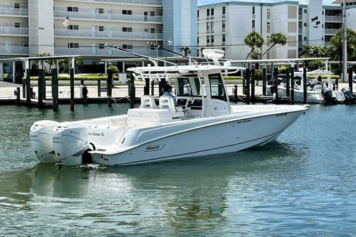 Boston Whaler 320 Outrage image