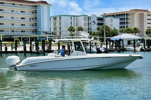 Boston Whaler 320 Outrage image