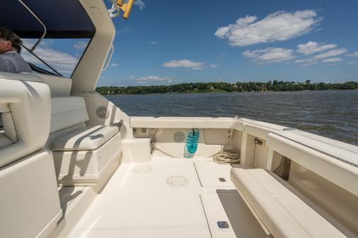 Tiara Yachts 3100 image