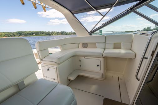 Tiara Yachts 3100 image