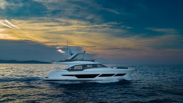 Ferretti Yachts 670 