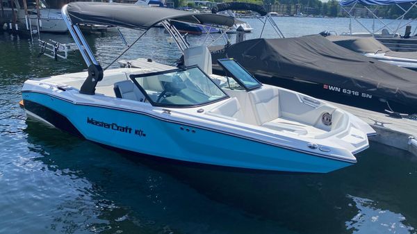 MasterCraft NXT20 