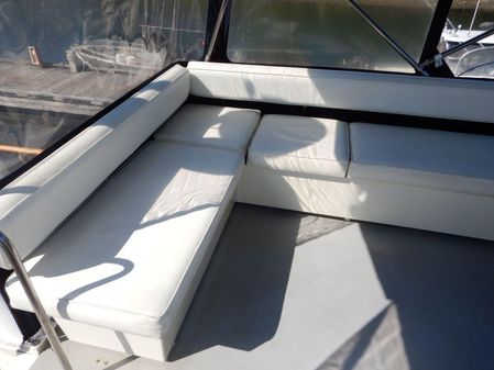 Tollycraft 48 Cockpit Motor Yacht image