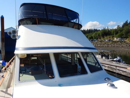 Tollycraft 48 Cockpit Motor Yacht image