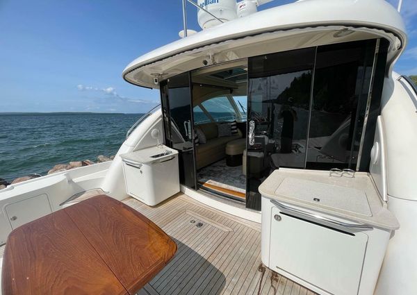 Sea Ray Sundancer image