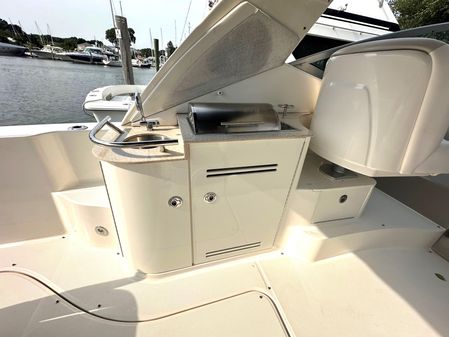 Sea Ray 350 Sundancer image