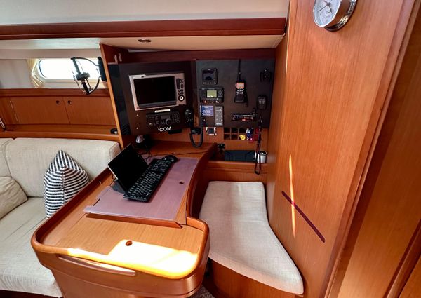 Beneteau 57 image