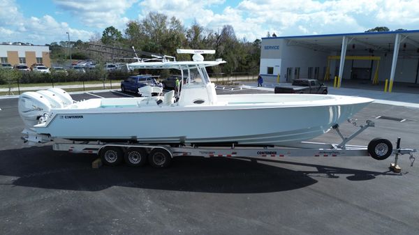 Contender 39 ST