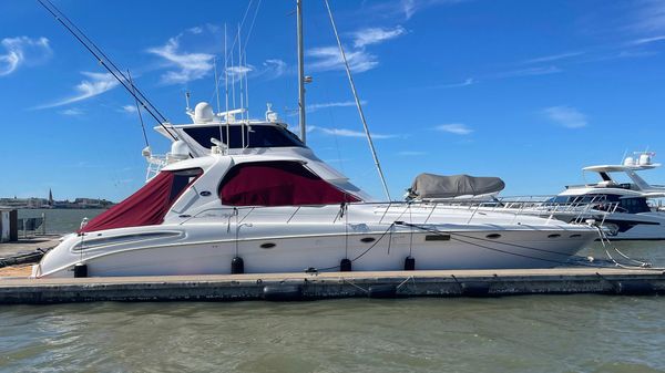 Sea Ray 550 Sundancer 