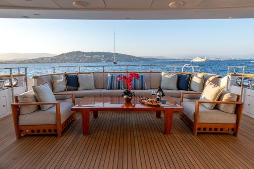 Benetti Classic 121 image