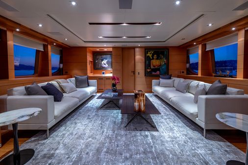 Benetti Classic 121 image