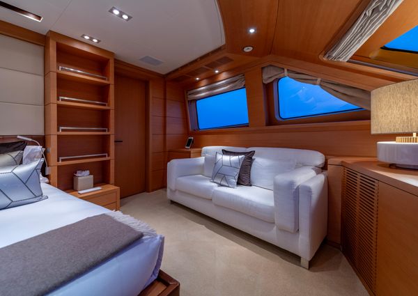 Benetti Classic 121 image