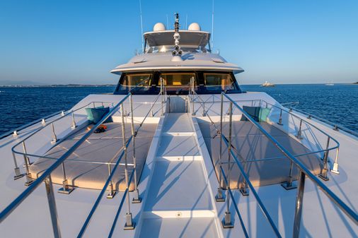 Benetti Classic 121 image