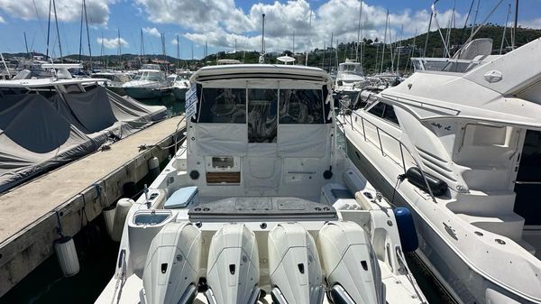 Boston Whaler 405 Conquest 