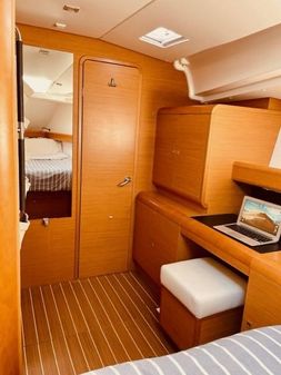 Jeanneau Sun Odyssey 439 image