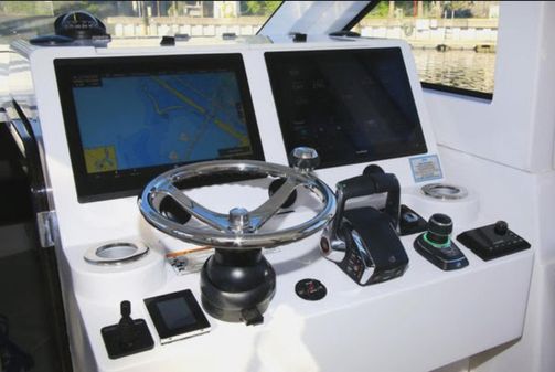 Century NAV4100 Center Console image