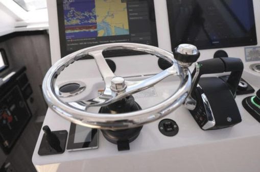 Century NAV4100 Center Console image