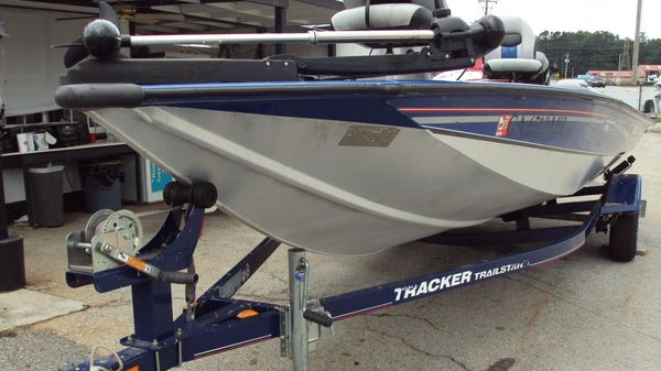 Tracker Pro Team 175 TXW 