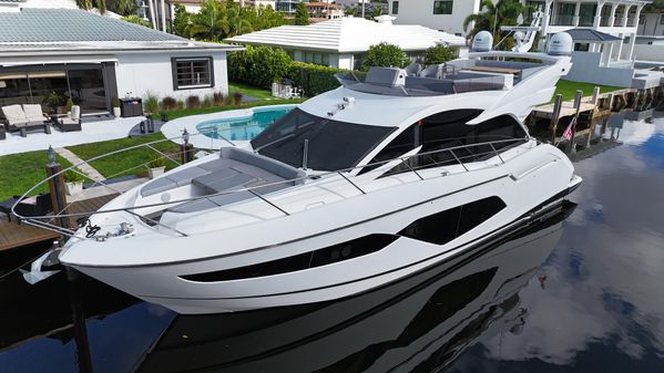 Sunseeker Manhattan 52 image