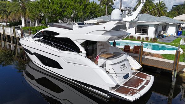 Sunseeker Manhattan 52 image