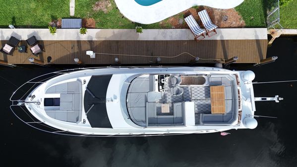 Sunseeker Manhattan 52 image