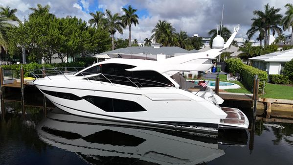 Sunseeker Manhattan 52 image