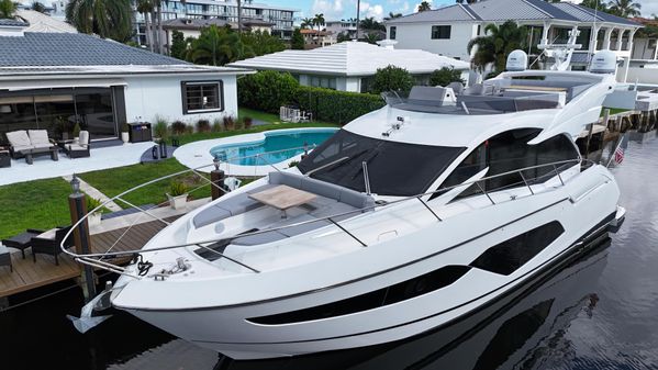 Sunseeker Manhattan 52 image