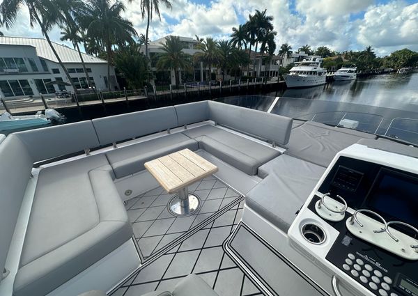 Sunseeker Manhattan 52 image