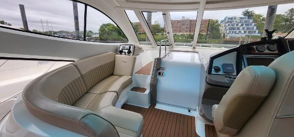 Cruisers-yachts 520-SPORTS-COUPE image