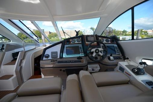 Cruisers-yachts 520-SPORTS-COUPE image