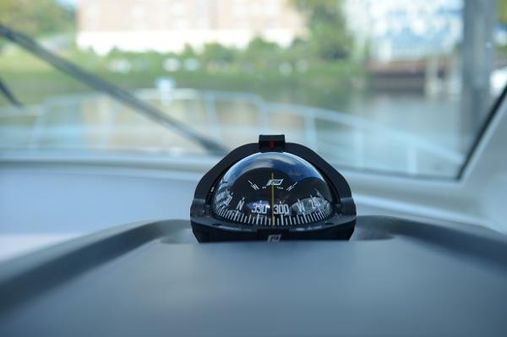 Cruisers-yachts 520-SPORTS-COUPE image
