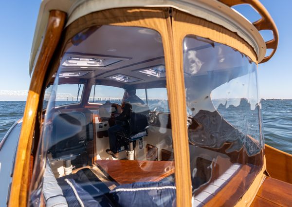 Hinckley Picnic Boat EP image