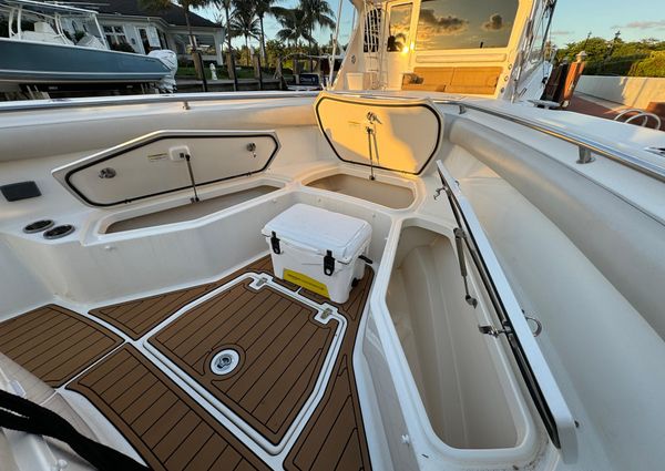 Boston Whaler 370 Outrage image